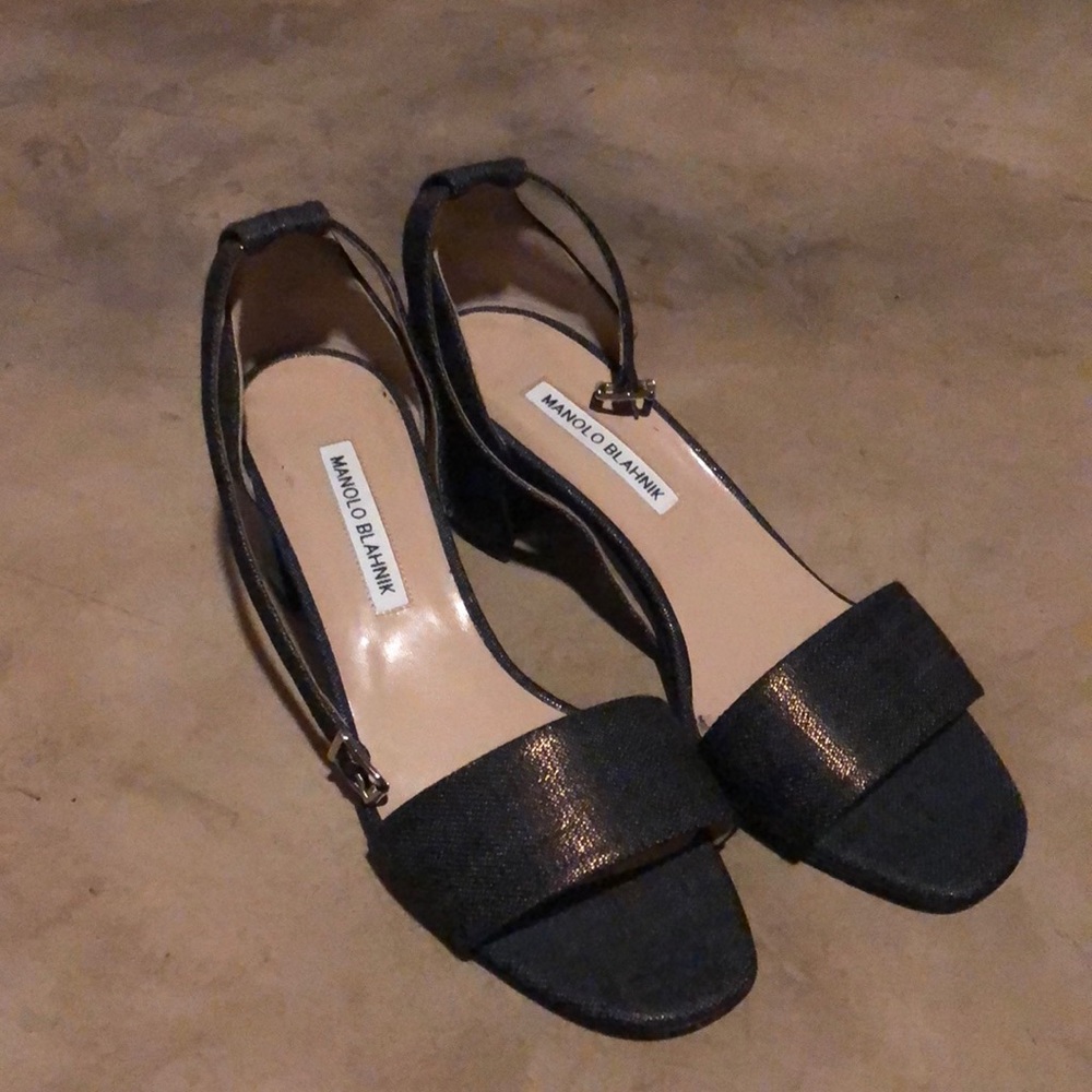 Manolo Blahnik Lauratomod Denim